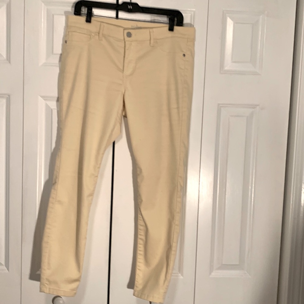 New York & company buttercup yellow ankle length pants. Size 10